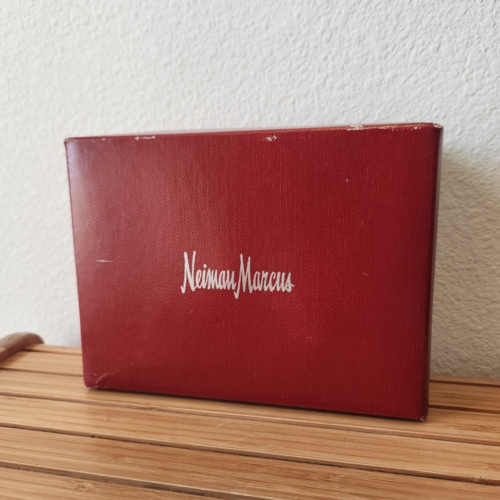 VTG Red Gray Neiman Marcus Christmas Small Gift‎ Box With Original Tissue Paper